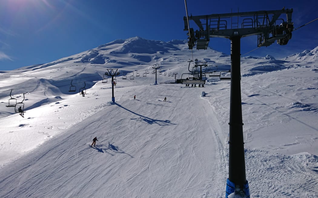 High Noon lift at Turoa