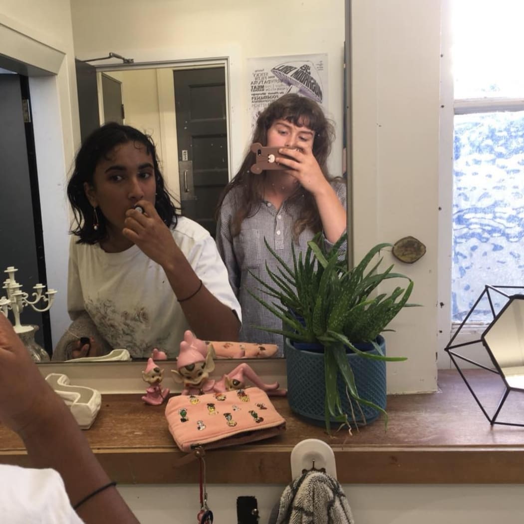 Fruit Juice Parade (Tharushi Bowatte, Shannen Petersen)