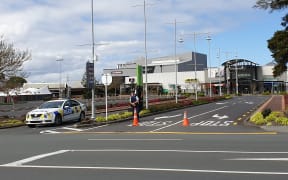 Police at LynnMall in New Lynn, Auckland.