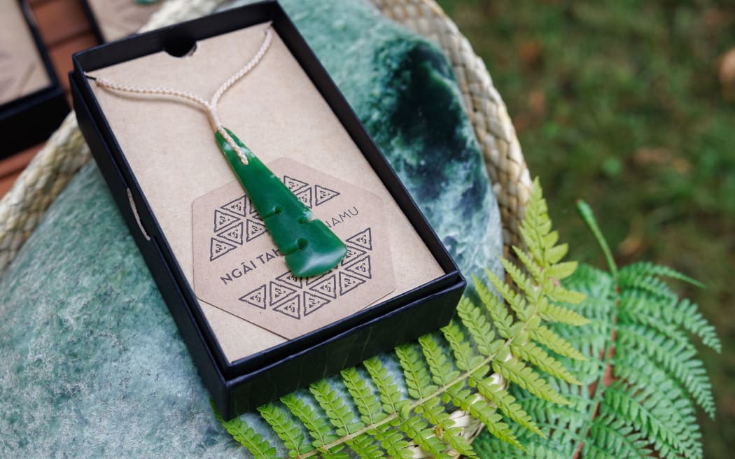 A New Zealand Olympic team pounamu pendant.