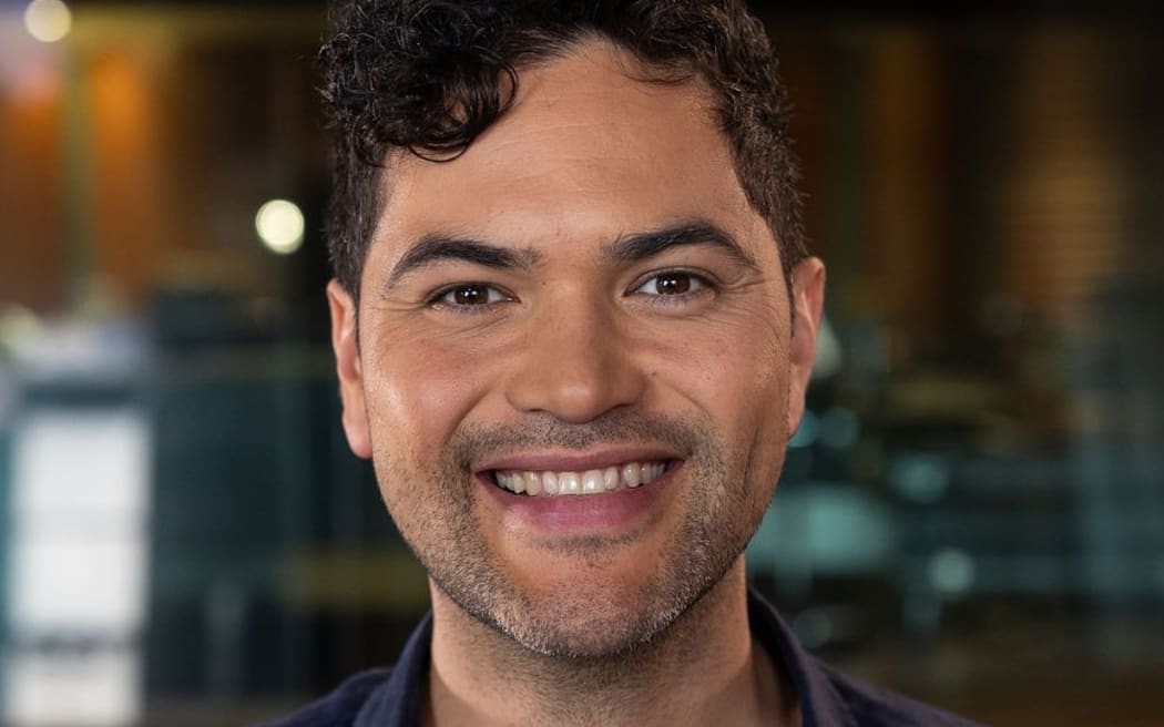 Singer Kawiti Waetford