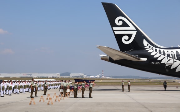 Malaysian Armed Forces and NZ Defence Force personnel at the departure ceremony at Kuala Lumpur International Airport.