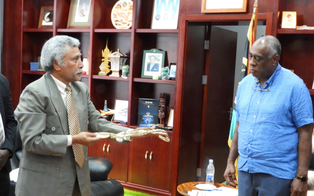 Mr Kalsakau (R) visited Leonard Louma at his office recently, following his election as Vanuatu's Prime minister.