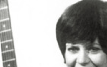 Blue Smoke: Women Singers | RNZ