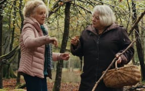 Hélène Vincent (l) in When Fall is Coming