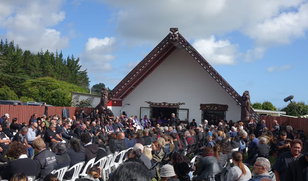 Hawaiian comrade Nainoa Thompson speaks