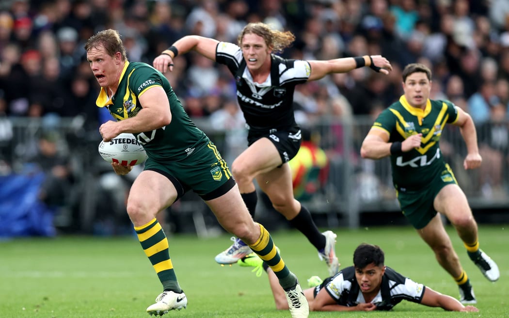 Impressive Kangaroos hold out Kiwis in tough Christchurch test RNZ News
