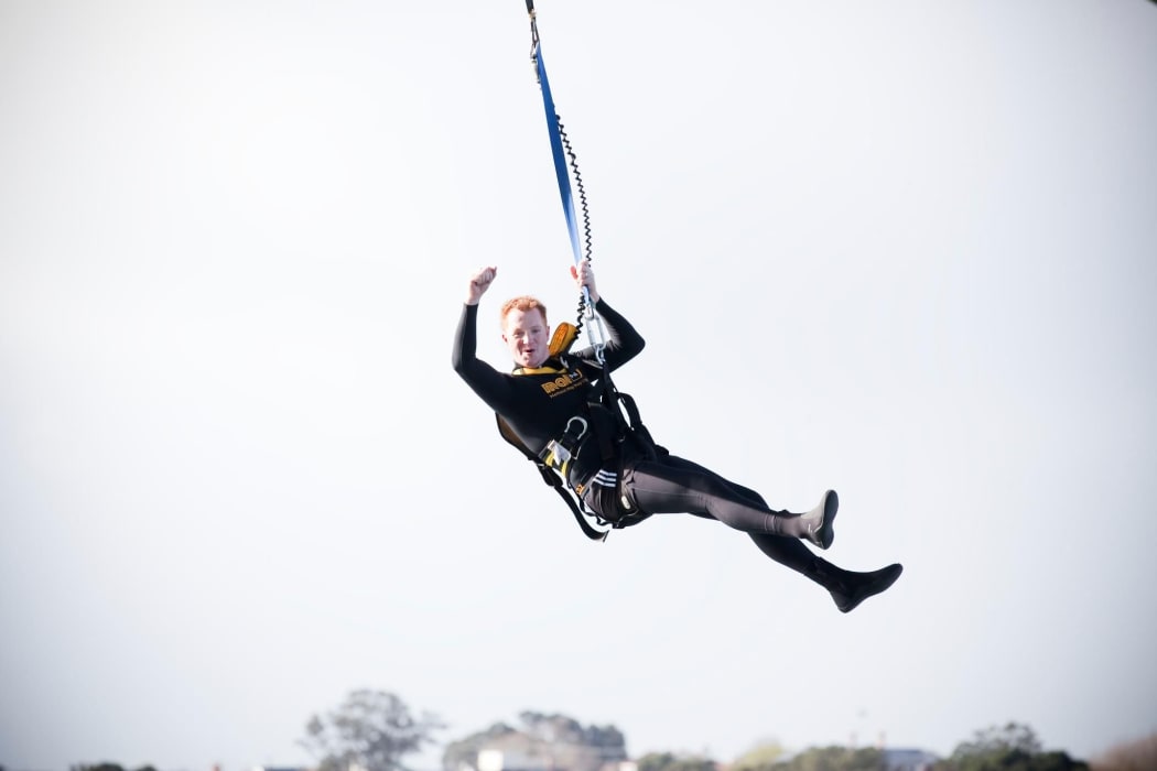 Mike Heard - bungy jumper