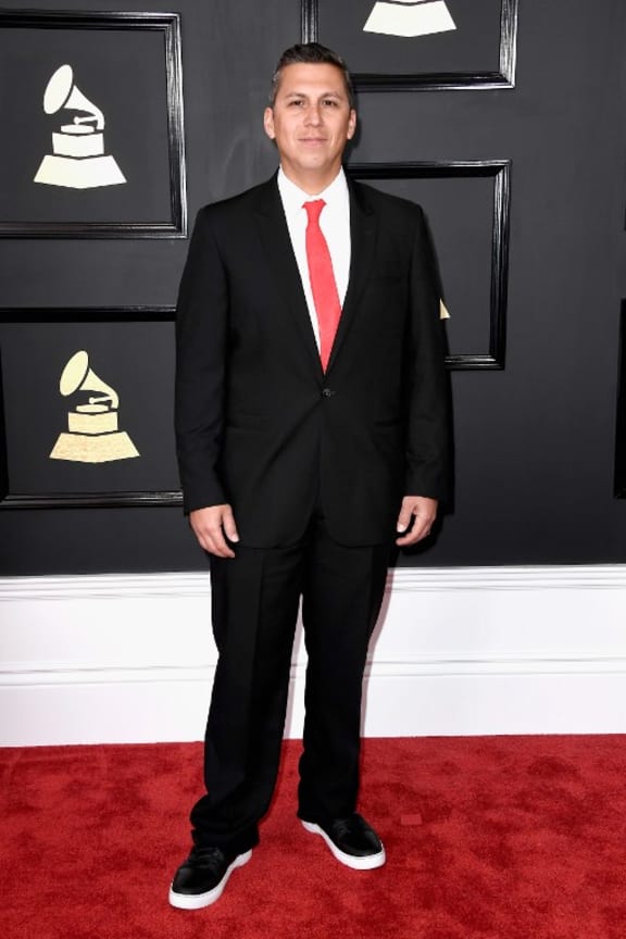 Mike Elizondo at the 2017 Grammy Awards.