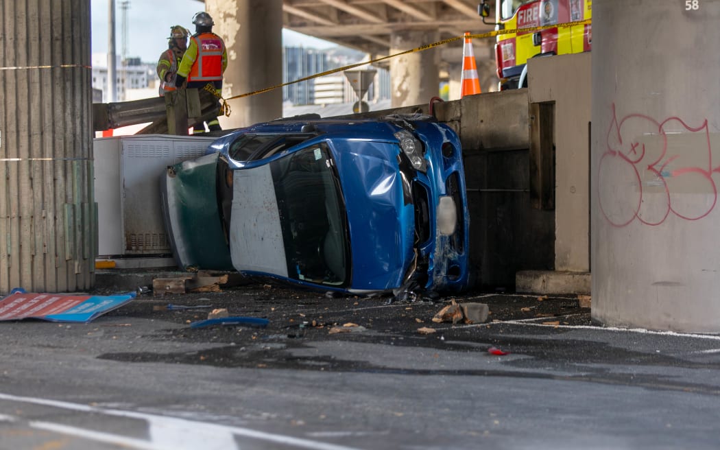 AOTEA-QUAY-DIESEL-SPILL-WELLINGTON
