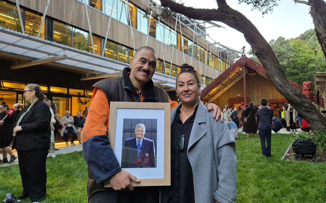Brad Ryder (Ngāpuhi) and Paula Taui (Ngāpuhi) carried the picture of Joseph Hemopo (Ngāti Porou) who passed before the opening.