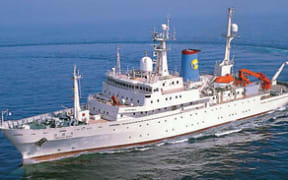 The Hakuho Maru is a large-scale research vessel operated by an independent Japanese research institute