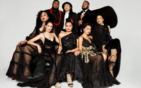 Baby Mama's Club series 2 cast