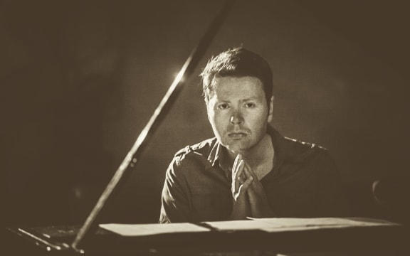 Pianist Kevin Field