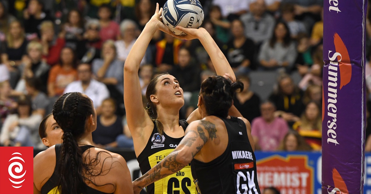 Silver Ferns Unveil 2023/24 Squads With An Eye To The Future | RNZ News