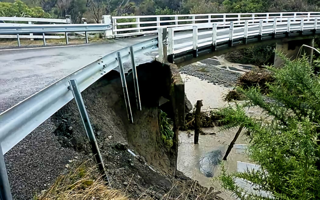 A bridge on Cape Palliser Road at the Hurupi Stream, known as the Banana Bridge, has been scoured out at the road edge and has been deemed structurally unsafe by the South Wairarapa District Council.