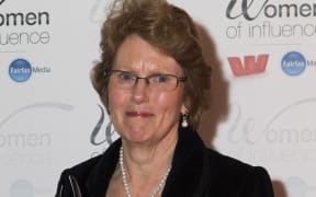 Lesley Elliott.