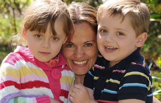 Maria Claudia Lutz with her children Elisa and Martin.