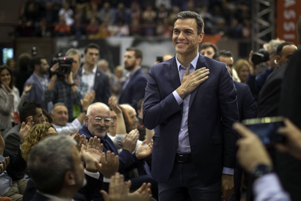 Spanish Prime Minister Pedro Sánchez reacts to supporters during an election campaign event in Barcelona, on 25 April, 2019.