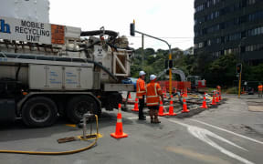 Sewerage pumping at corner of Ghuznee and Willis Streets.