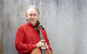Cellist James Tennant