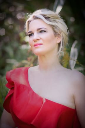 Anna Pierard
