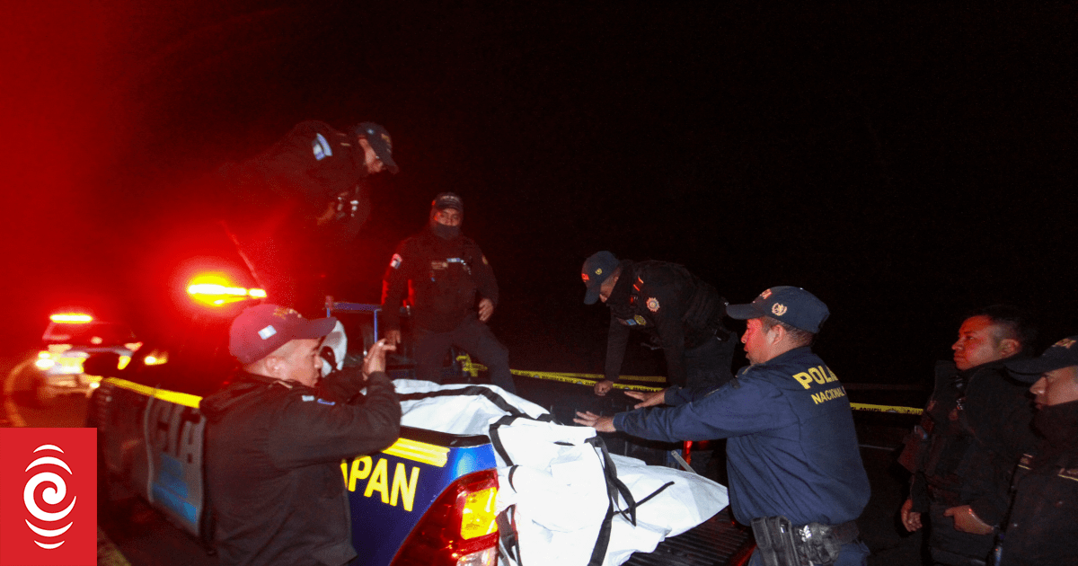 At least 15 dead, 19 injured in Guatemala bus accident