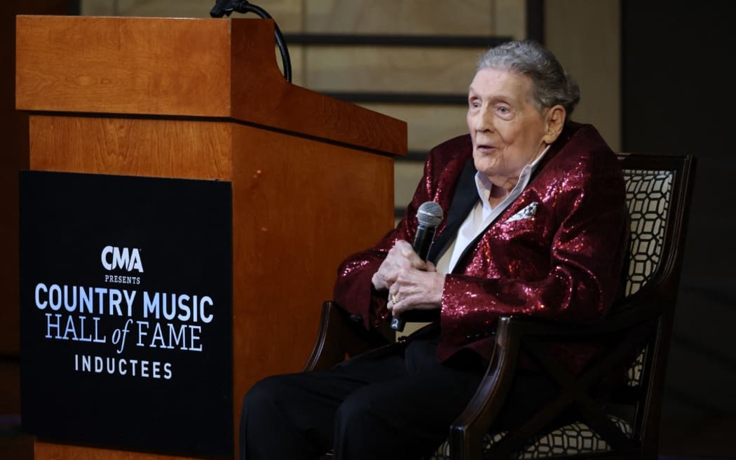 (FILES) In this file photo taken on May 17, 2022 Jerry Lee Lewis speaks at the Country Music Hall of Fame 2022 inductees presented by CMA at Country Music Hall of Fame and Museum in Nashville, Tennessee. - Lewis died on October 28, 2022 at the age of 87, his agent said. (Photo by Jason Kempin / GETTY IMAGES NORTH AMERICA / AFP)