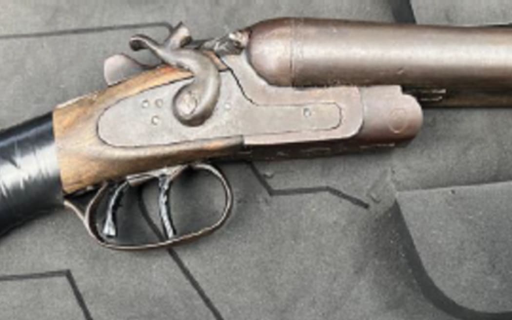 Double-barrelled sawn-off shotgun seized following the arrest of a 24-year-old man in Auckland.