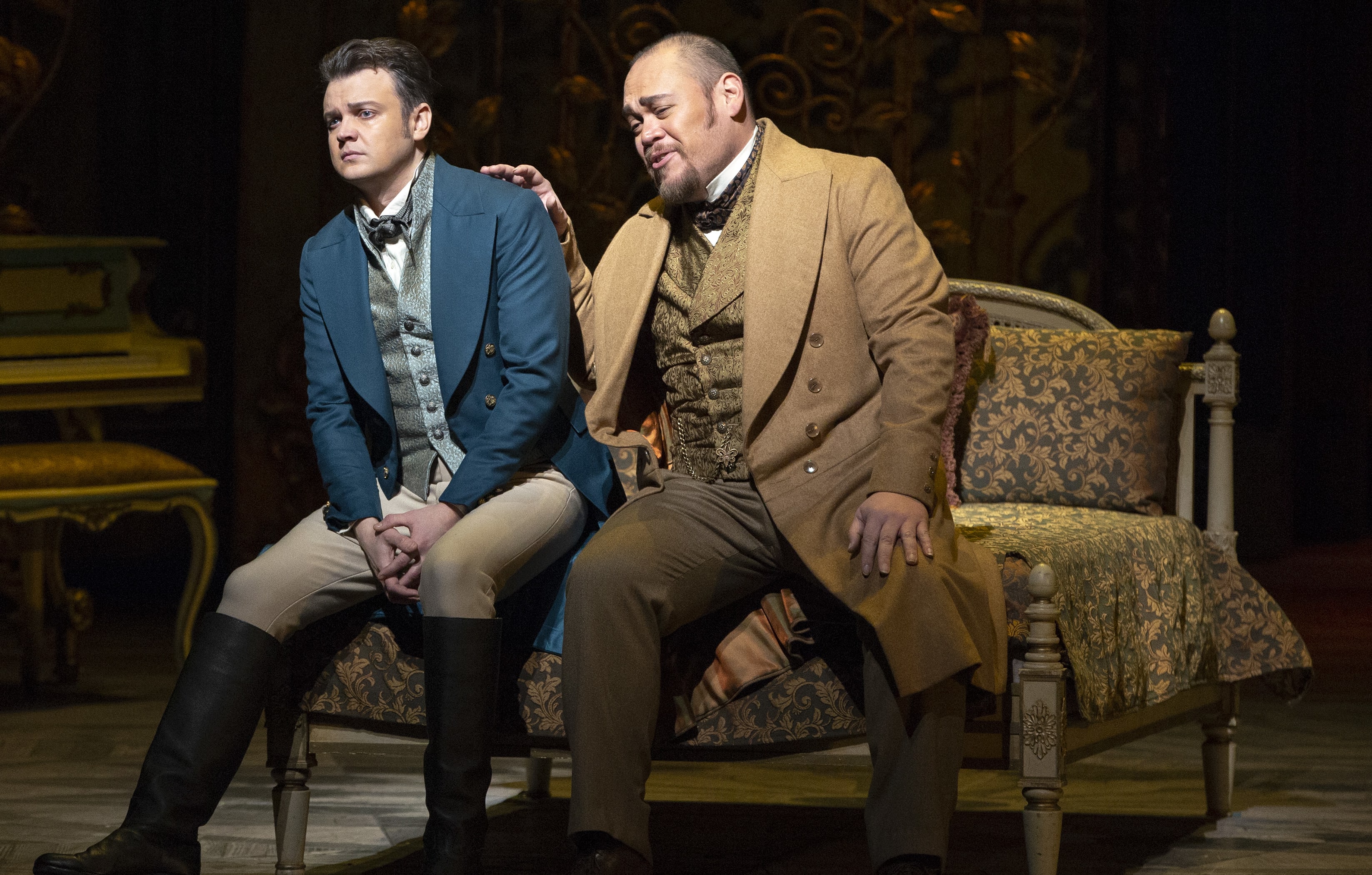 Dmytro Popov as Alfredo Germont, Quinn Kelsey as Giorgio Germont