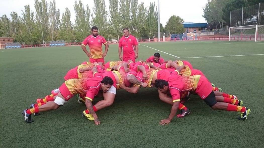 Scrum training at 'Ikale Tahi practice in Spain.