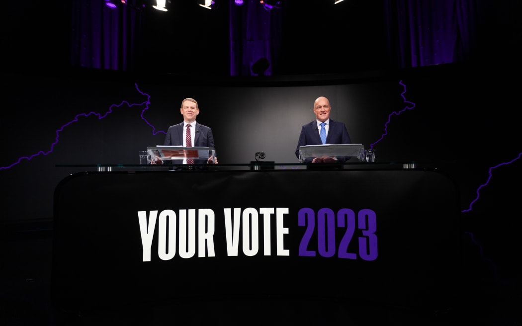 Labour leader Chris Hipkins and National leader Christopher Luxon at the 1News leaders' debate, 19 September 2023.