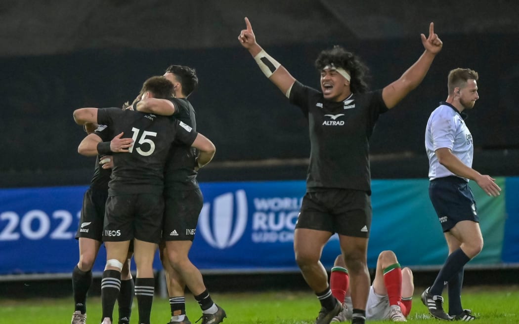 Rugby under shorts deals