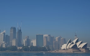 Smoke from bushfires blanket Sydney.