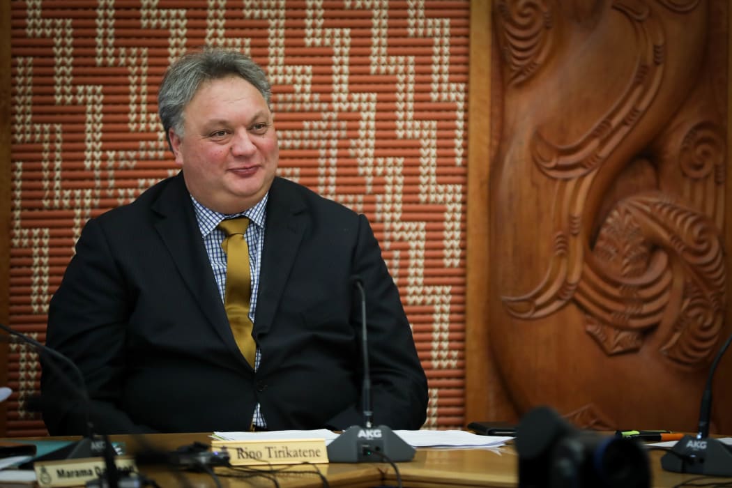 Labour MP Rino Tirikatene chairing the Maori Affairs Committee