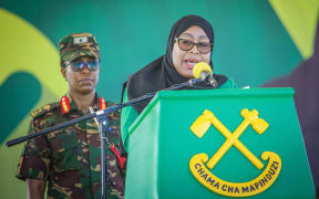 Tanzania’s President and ruling Chama Cha Mapinduzi (CCM) party candidate Samia Suluhu Hassan delivers her remarks during a rally to officially launch the party’s campaign in Dar es Salaam on 28 August, 2025, ahead of the Tanzanian general election.