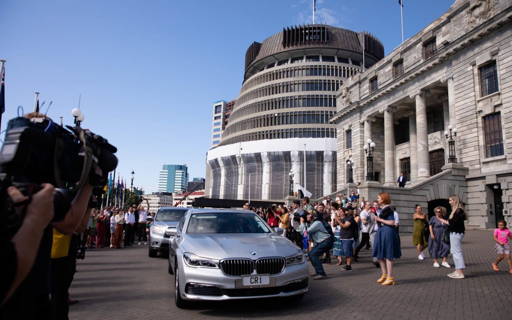 Crowds applaud outgoing PM Jacinda Ardern as she leaves parliament for the final time as Prime Minister