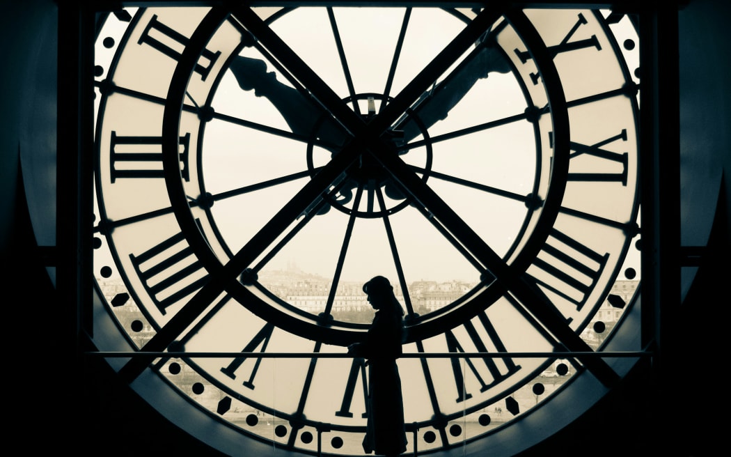 World's timekeepers to vote on ditching the leap second | RNZ News