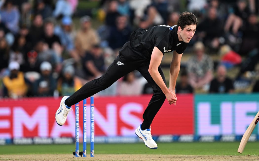 New Zealand's Will O’Rourke bowling.