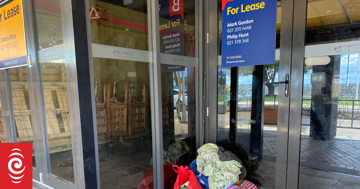 Tauranga businesses grappling with increase in homeless