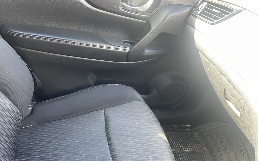 A woman's son was unable to do his restricted driver's license test as VTNZ Mt Wellington said the car was too dirty and it was a health and safety issue.