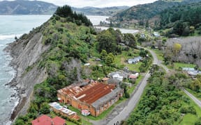 A petition has been launched to abolish perpetual leases in Tokomaru Bay, an arrangement which effectively locks Māori land owners out of control over their whenua.