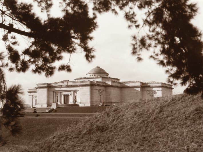 Sarjeant Gallery, Frank Denton 1926