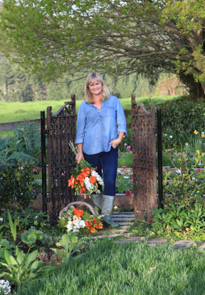 Lynda Hallinan
