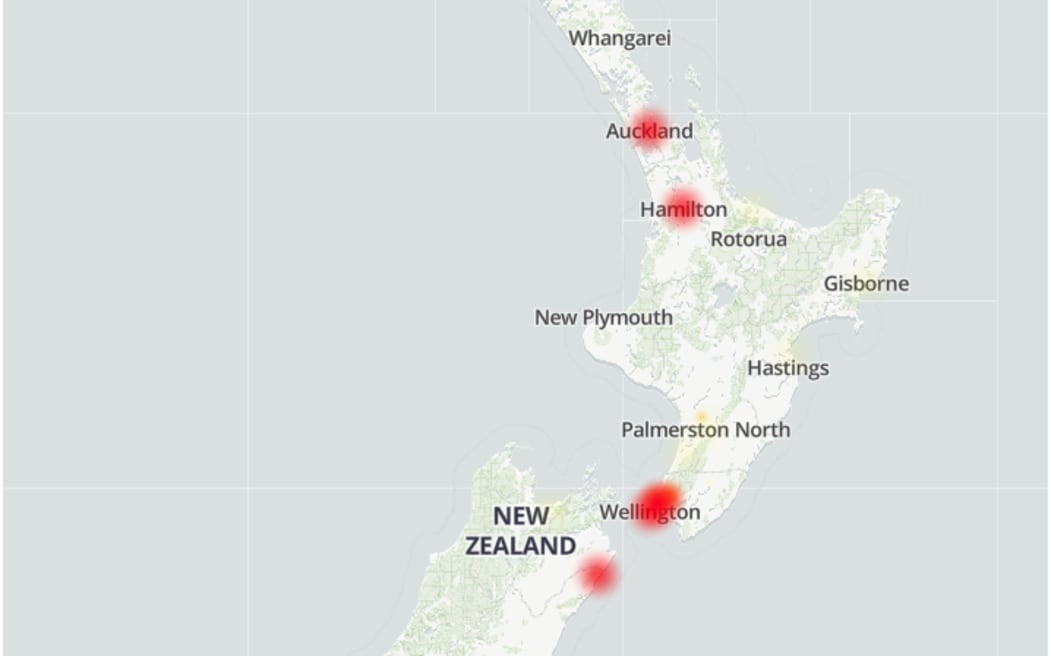 Down detector map showing reports of internet outages 6 June.