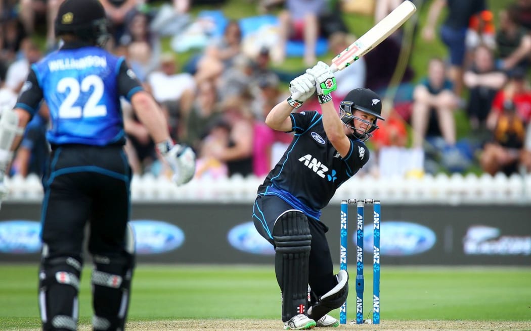 Henry Nicholls bats during the 1st ODI cricket match between the New Zealand Black Caps and Pakistan at the Basin Reserve.