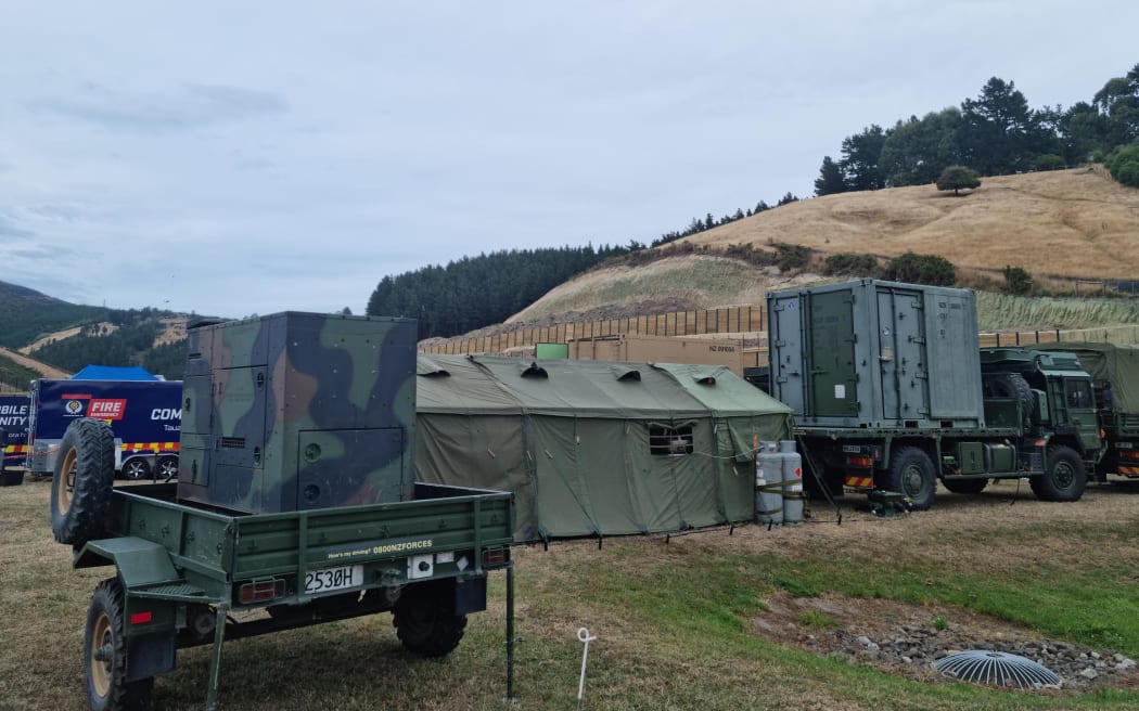 Army base at Worsleys Rd - day 6 Port Hills fire