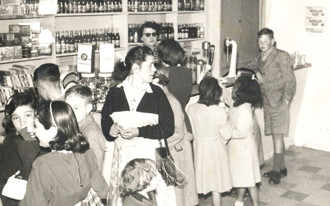 Regent Theatre Tuck Shop, Levin.
