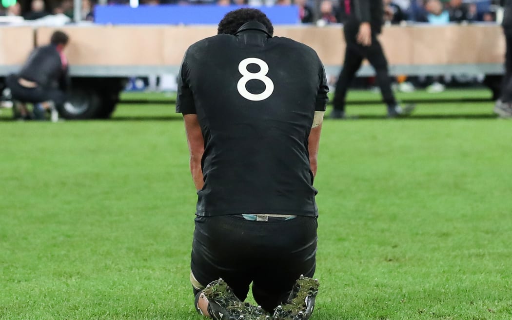 Ardie Savea of New Zealand dejected after losing the final. Rugby World Cup France 2023, New Zealand All Blacks v South Africa FInal match at Stade de France, Saint-Denis, France on Saturday 29 October 2023. Photo credit: Paul Thomas / www.photosport.nz