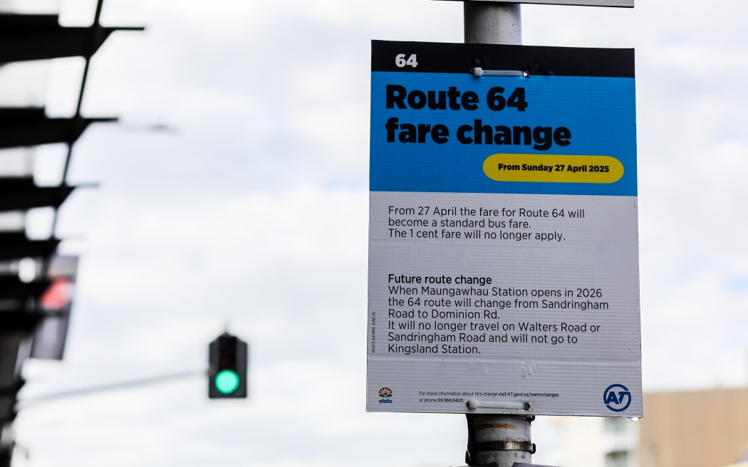 Public transport users in Mt Eden, Grafton and Kingsland are going to have to pay full fare on the route 64 bus from 27 April. Up to now the fare has been one cent.